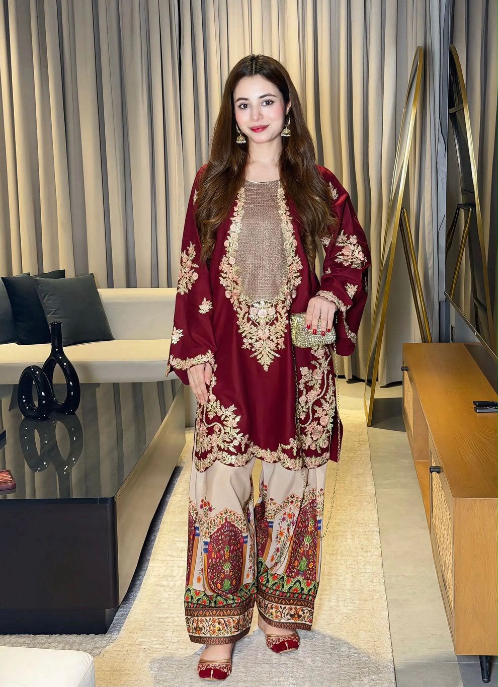 Embroidered 2-PIECE SILK COLLECTION